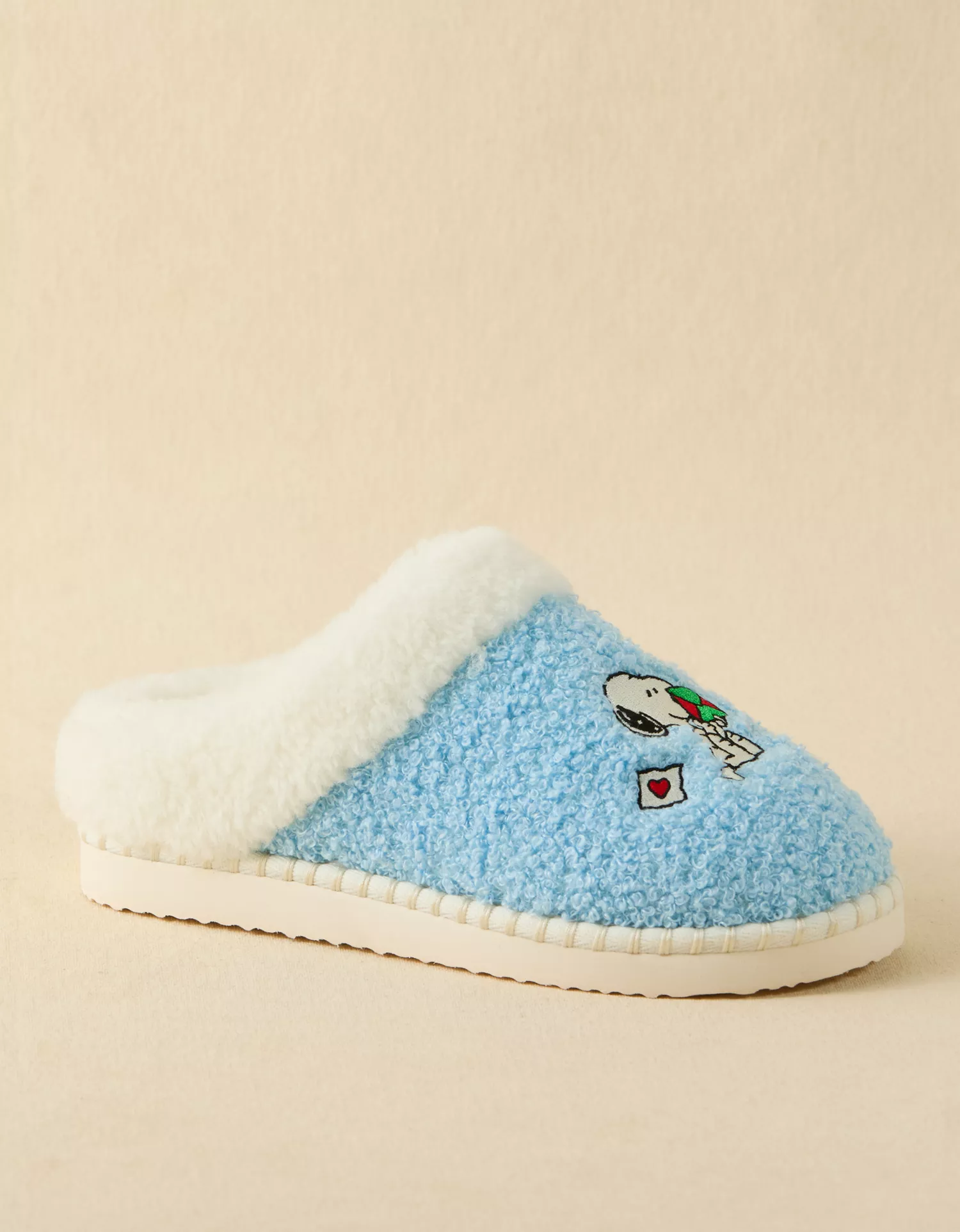AE Snoopy Holiday Scuff Slipper