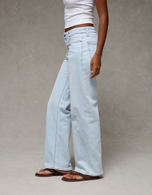 AE Strigid Curvy High-Waisted Stovepipe Jean