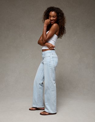 AE Strigid Curvy High-Waisted Stovepipe Jean