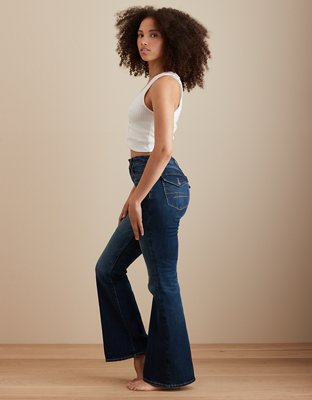 Женские джинсы American Eagle AE Next Level Curvy Super High-Waisted Flare Jean — фото 4