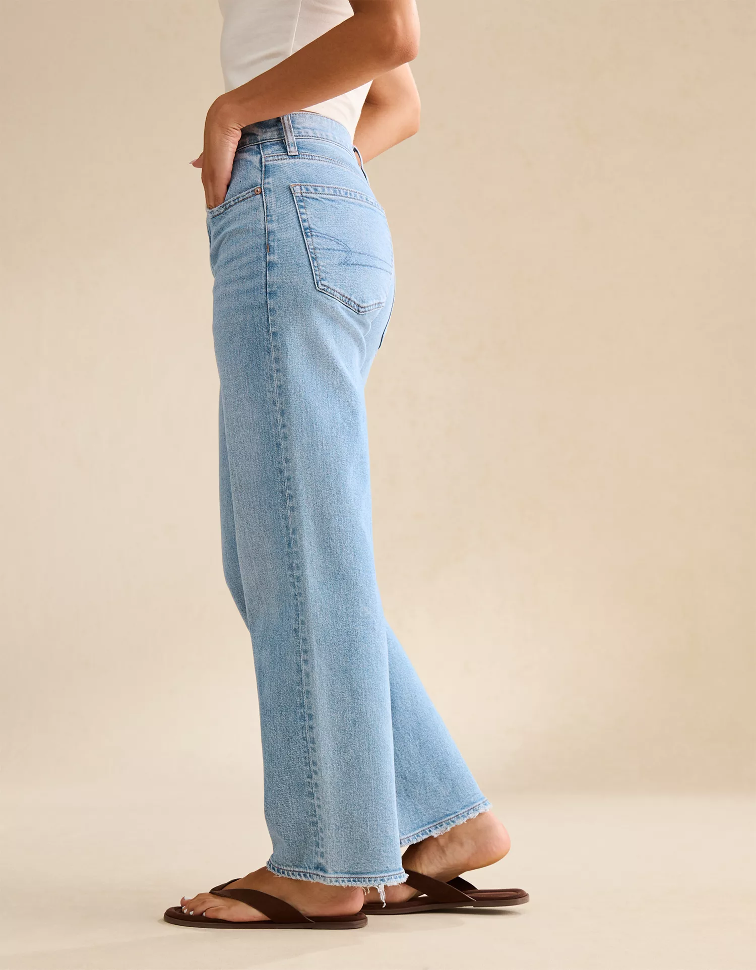 AE High-Waisted Stovepipe Jean - thumbnail 6