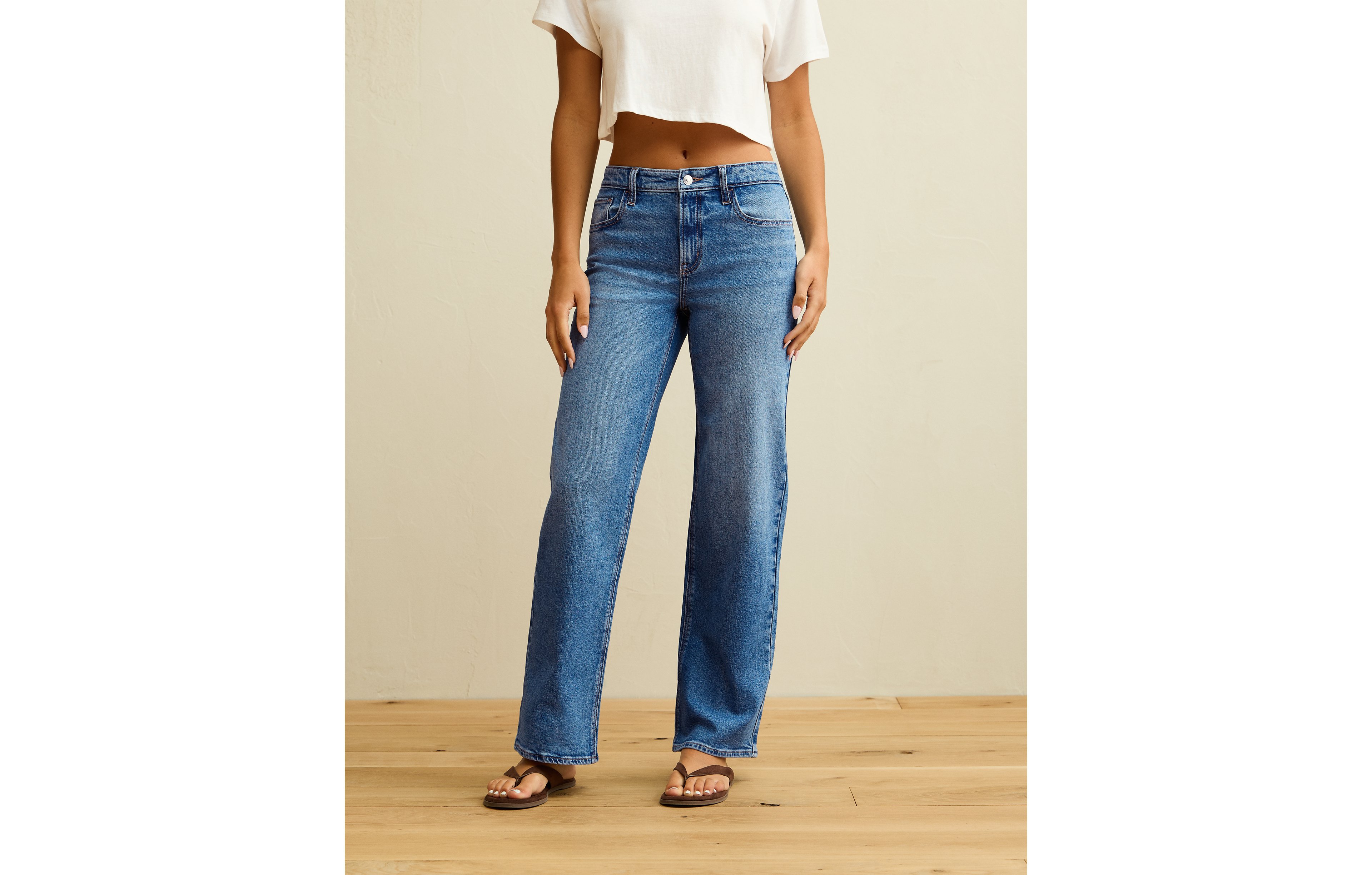 AE High-Waisted Stovepipe Jean