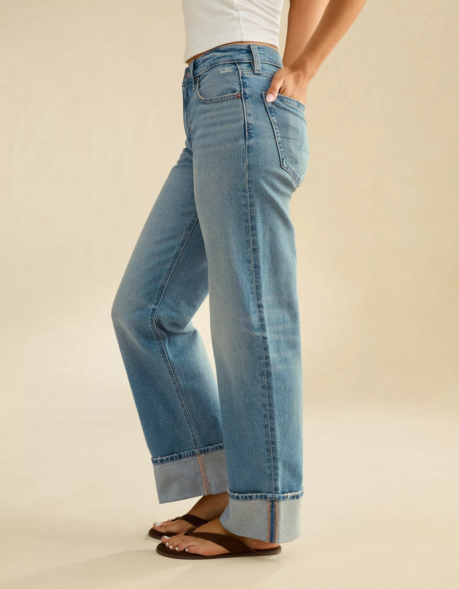 AE High-Waisted Stovepipe Jean - thumbnail 5