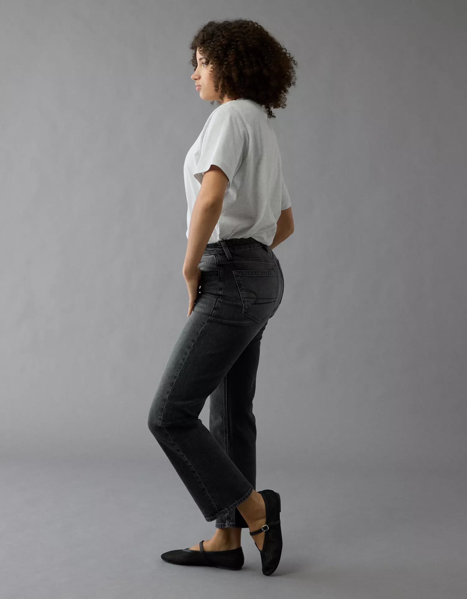AE Curvy Straight Jean - thumbnail 5