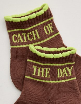 OFFLINE By Aerie Scalloped Short Crew Socks