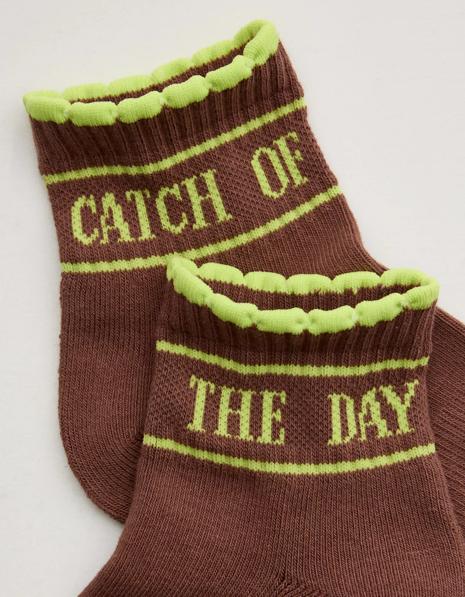 OFFLINE By Aerie Scalloped Short Crew Socks - thumbnail 9
