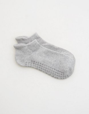 OFFLINE By Aerie Grip Ankle Socks