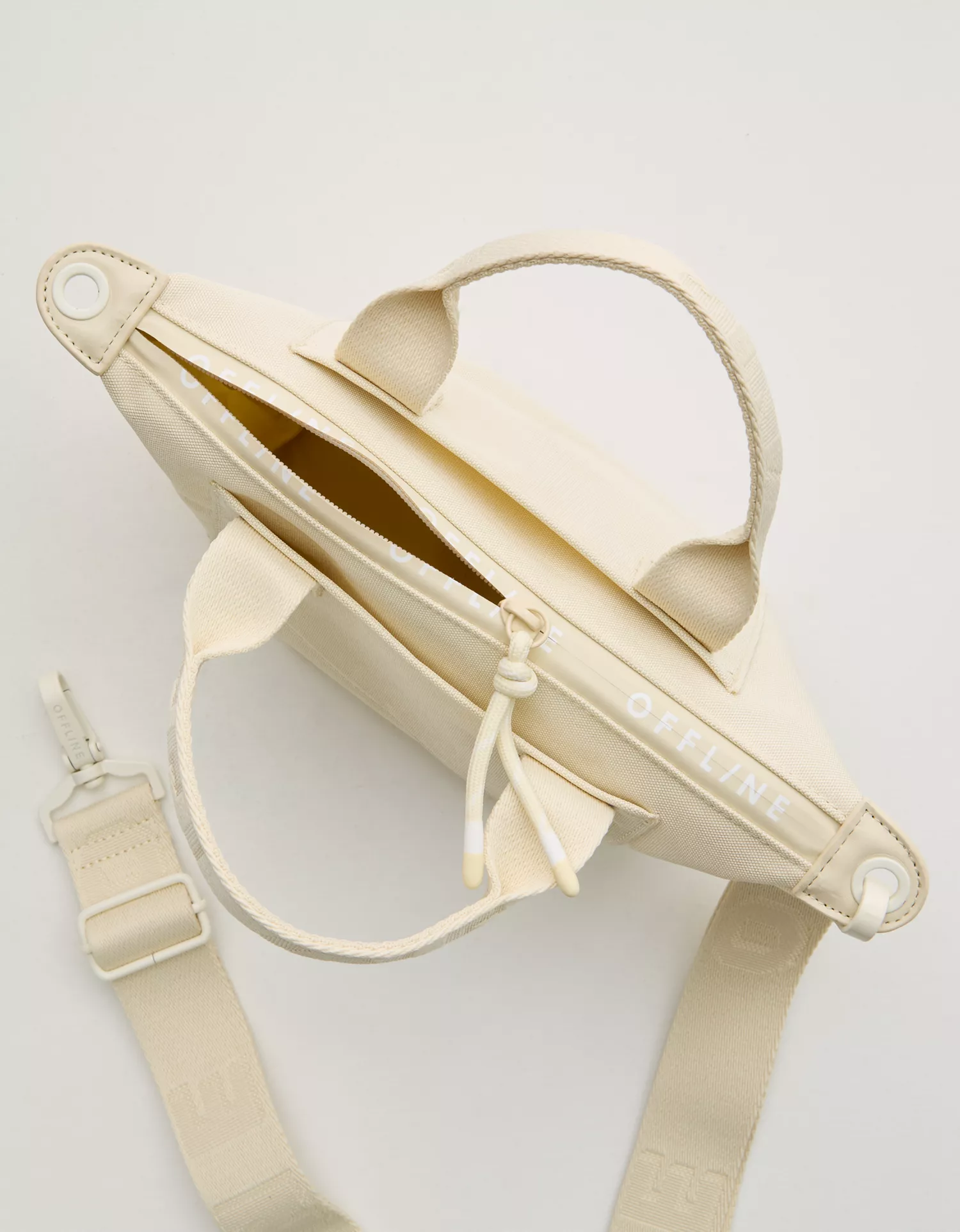 OFFLINE By Aerie Courtside Canvas Crossbody Bag - thumbnail 6