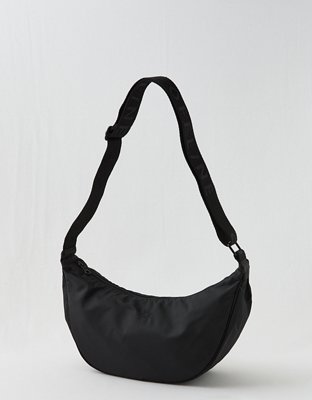 OFFLINE By Aerie Sporty Crescent Bag