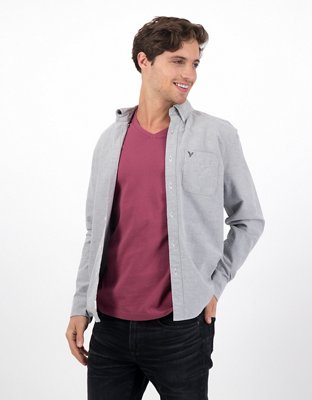 Мужские рубашки American Eagle AE Classic Fit Solid Oxford Button-Up Shirt — фото 2