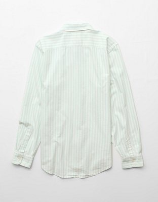 AE Everyday Slim Oxford Button-Up Shirt