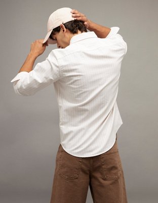 AE Everyday Slim Oxford Button-Up Shirt