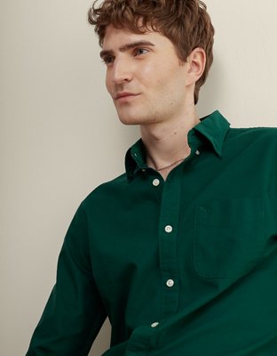 AE Everyday Slim Oxford Button-Up Shirt