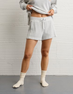 AE High-Waisted Big Hug Fleece Short