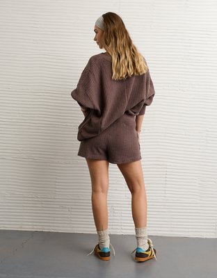 AE High-Waisted Big Hug Fleece Short