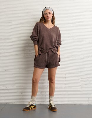 AE High-Waisted Big Hug Fleece Short
