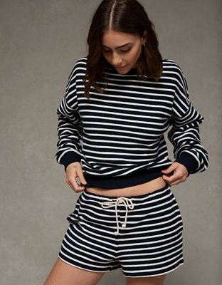 AE High-Waisted Fleece Short