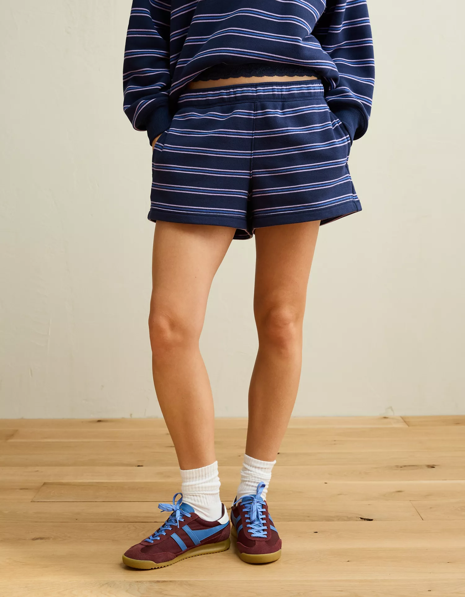 AE Everyday Luxe Sweat Short - thumbnail 6