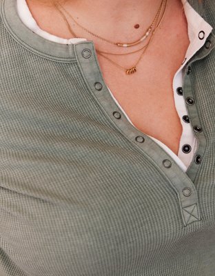 Женские футболки Aerie Waffle Long Sleeve Henley T-Shirt — фото 7