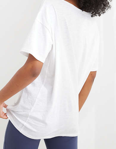 Aerie T-shirt Boyfriend básica escote V con efecto gastado