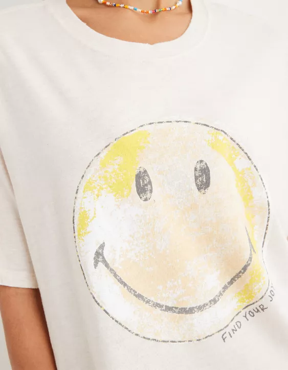 Aerie Oversized Smiley® Graphic Boyfriend T-Shirt