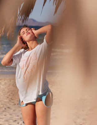 Aerie Graphic Oversized Boyfriend T-Shirt