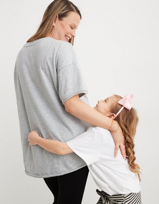 Aerie Mama Graphic Oversized Boyfriend T-Shirt