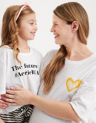 Aerie Mama Graphic Oversized Boyfriend T Shirt