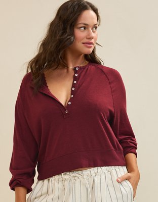 Aerie Happy Snit Playera con Cuello Henley