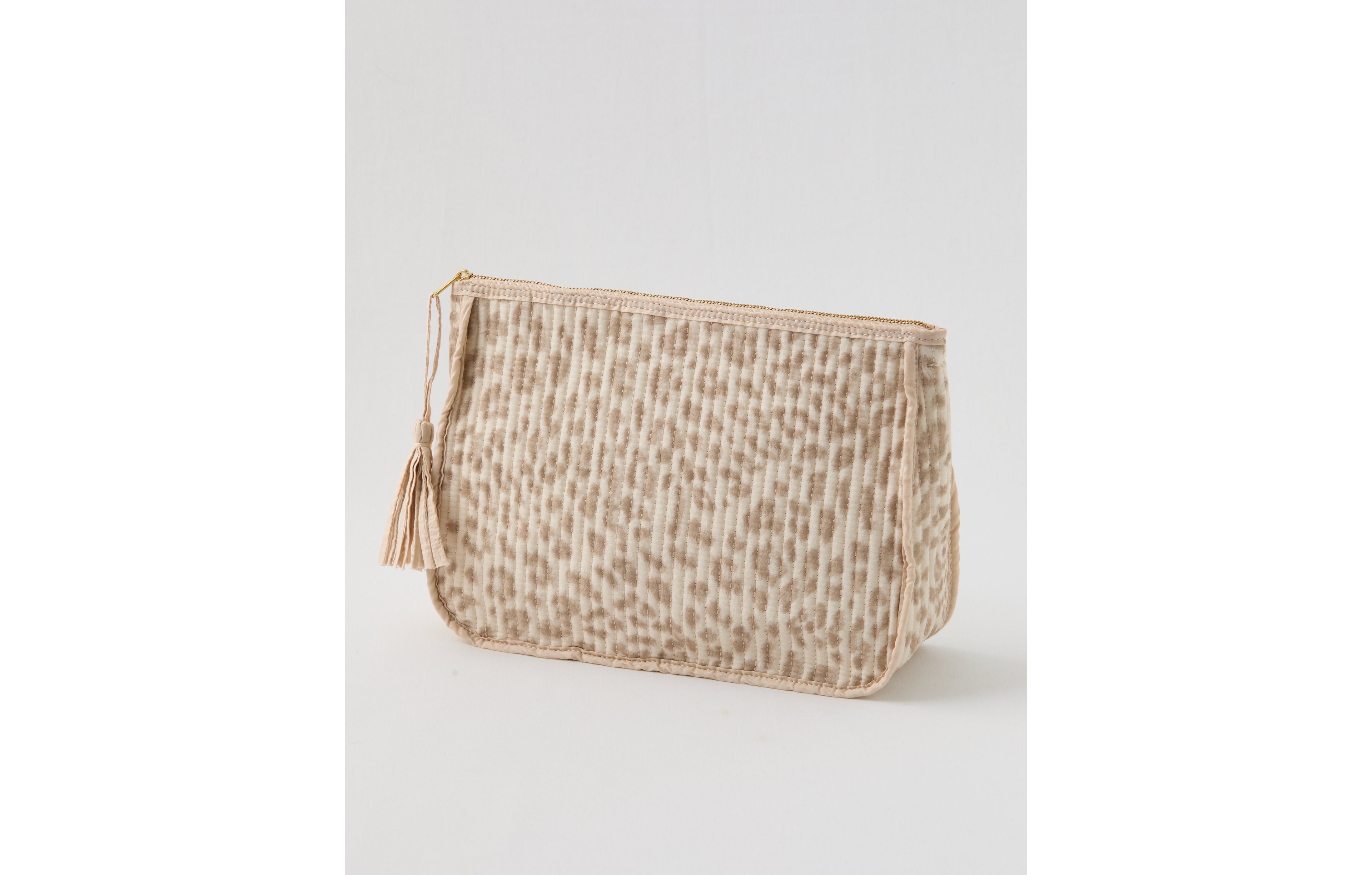 Aerie Quilted Pouch