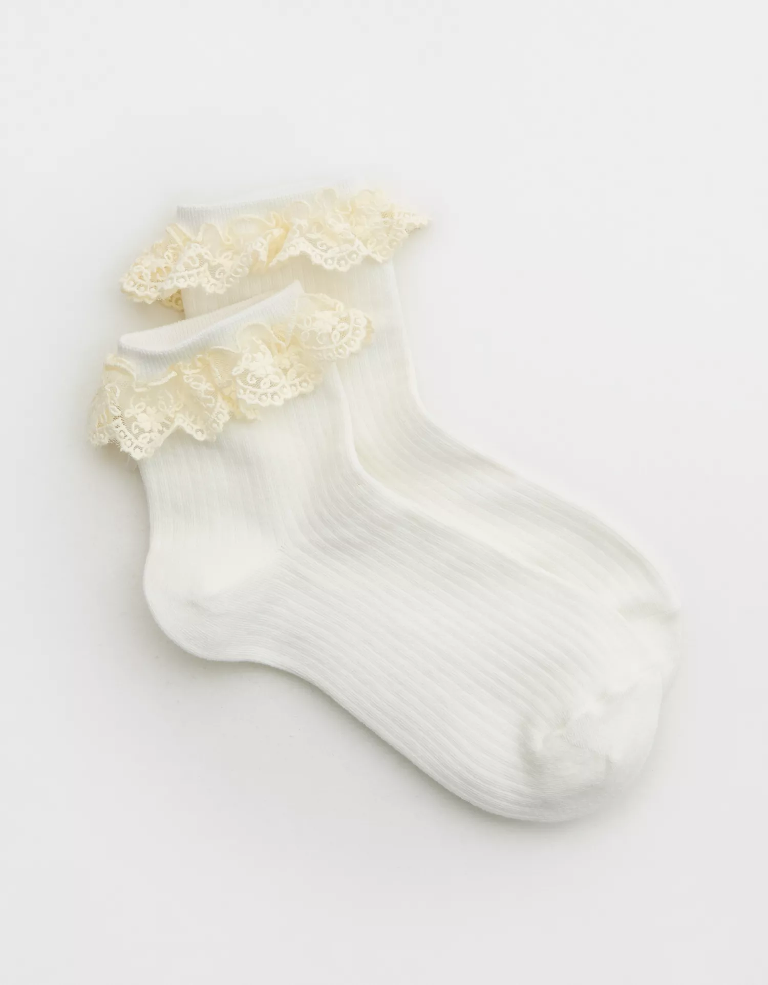 Aerie Delicate Lace Trim Quarter Socks