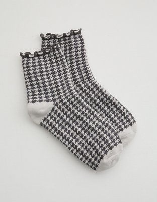 Aerie Scallop Edge Quarter Socks