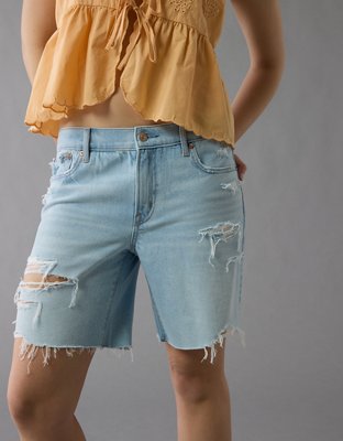 AE Strigid Denim Bermuda Short Perfecto de 8" con Rasgados