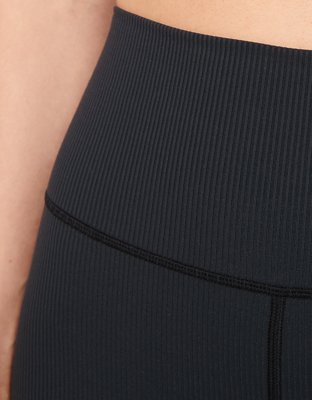 OFFLINE By Aerie Ribbed 7" Bike Short