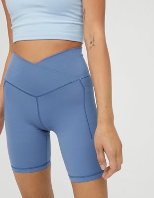 Женские брюки Aerie OFFLINE By Aerie Real Me Xtra Pocket Bike Short — фото 4