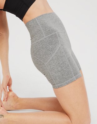 OFFLINE By Aerie The Hugger Bike Short de 5" con Bolsillo