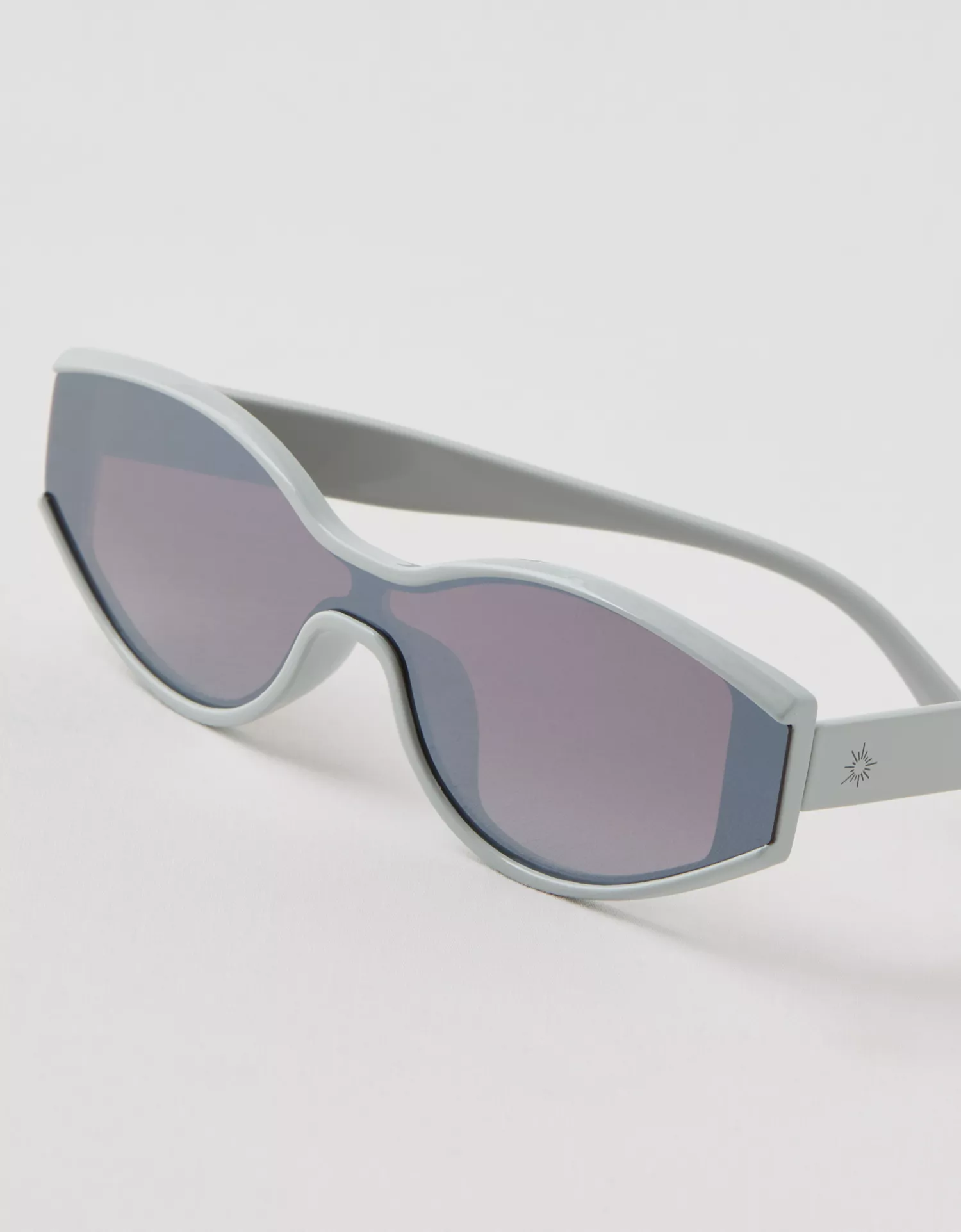 OFFLINE By Aerie Studio Sunglasses - thumbnail 8