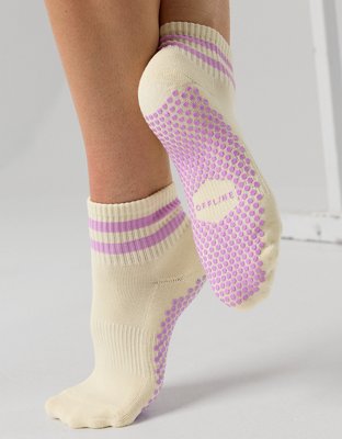 OFFLINE By Aerie x LUCKY HONEY Boyfriend Grip Socks