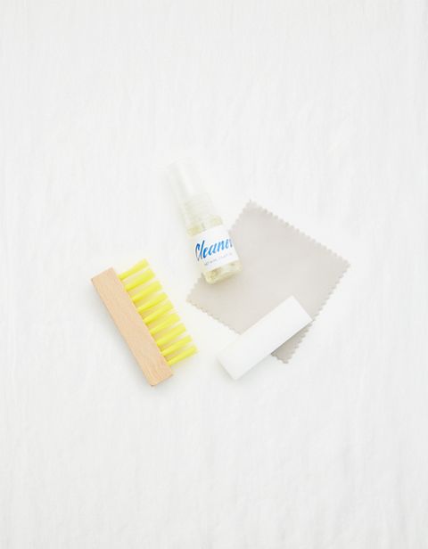 Женские кроссовки Aerie Sneaker Cleaning Kit