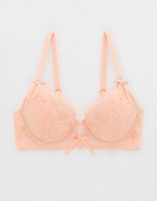 Show Off Feeling Femme Lace Plunge Push Up Bra