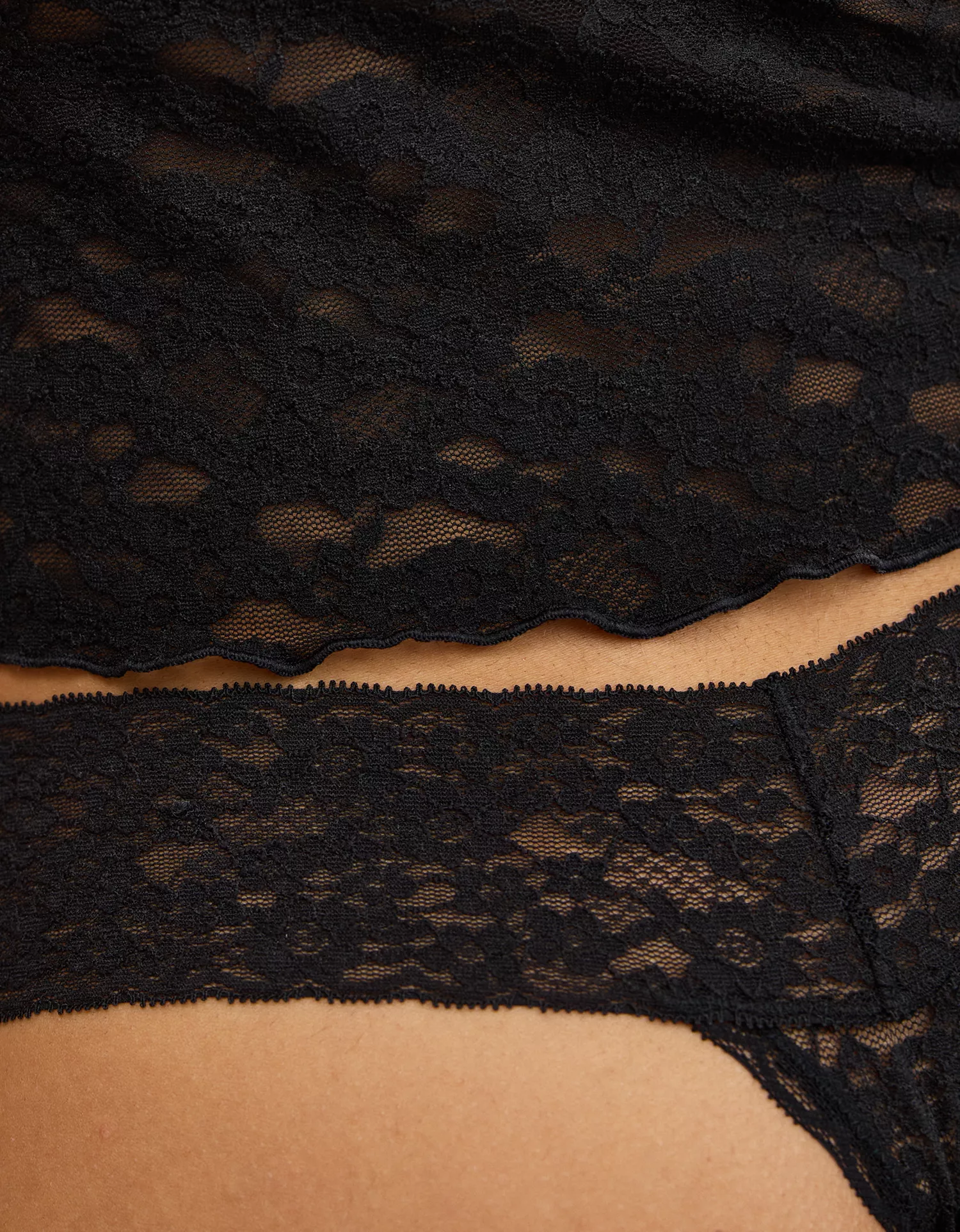 Show Off Vintage Lace Wide Waistband Thong Underwear - thumbnail 4