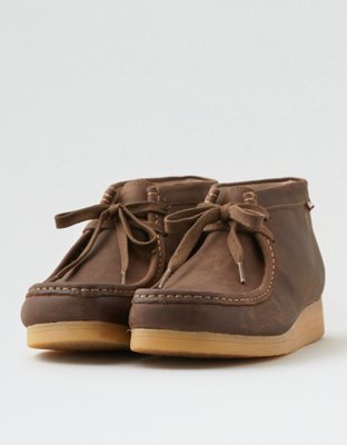 Clarks Stinson Chukka Boot | American Eagle display picture 1