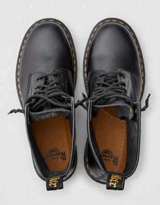 Dr. Martens Men's 1460 Smooth Boot