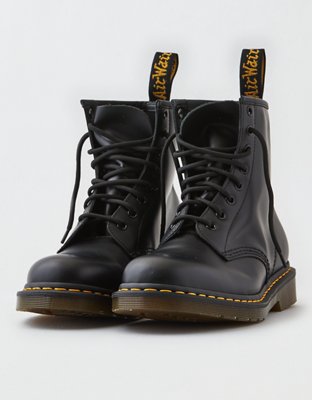 Dr. Martens Men's 1460 Smooth Boot