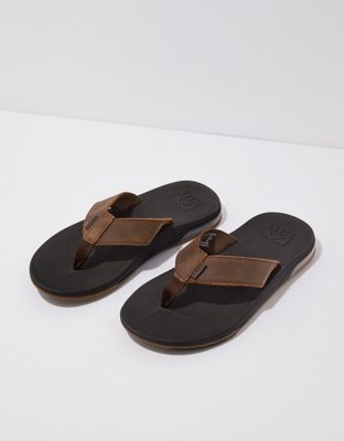 Reef Men s Fanning Low Leather Flip Flops