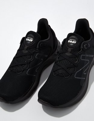 Мужские кроссовки American Eagle New Balance Men's Fresh Foam Roav V2 Sneaker — фото 2
