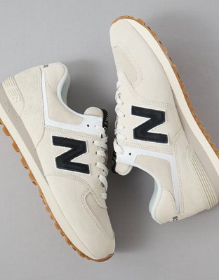New Balance Men's 574 Sneaker