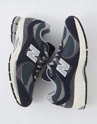 New Balance Men's 2002R Sneaker