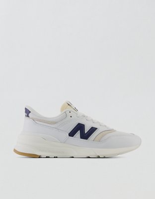 New Balance Men's 997R Sneaker