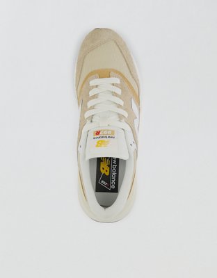 New Balance Men's 997R Sneaker